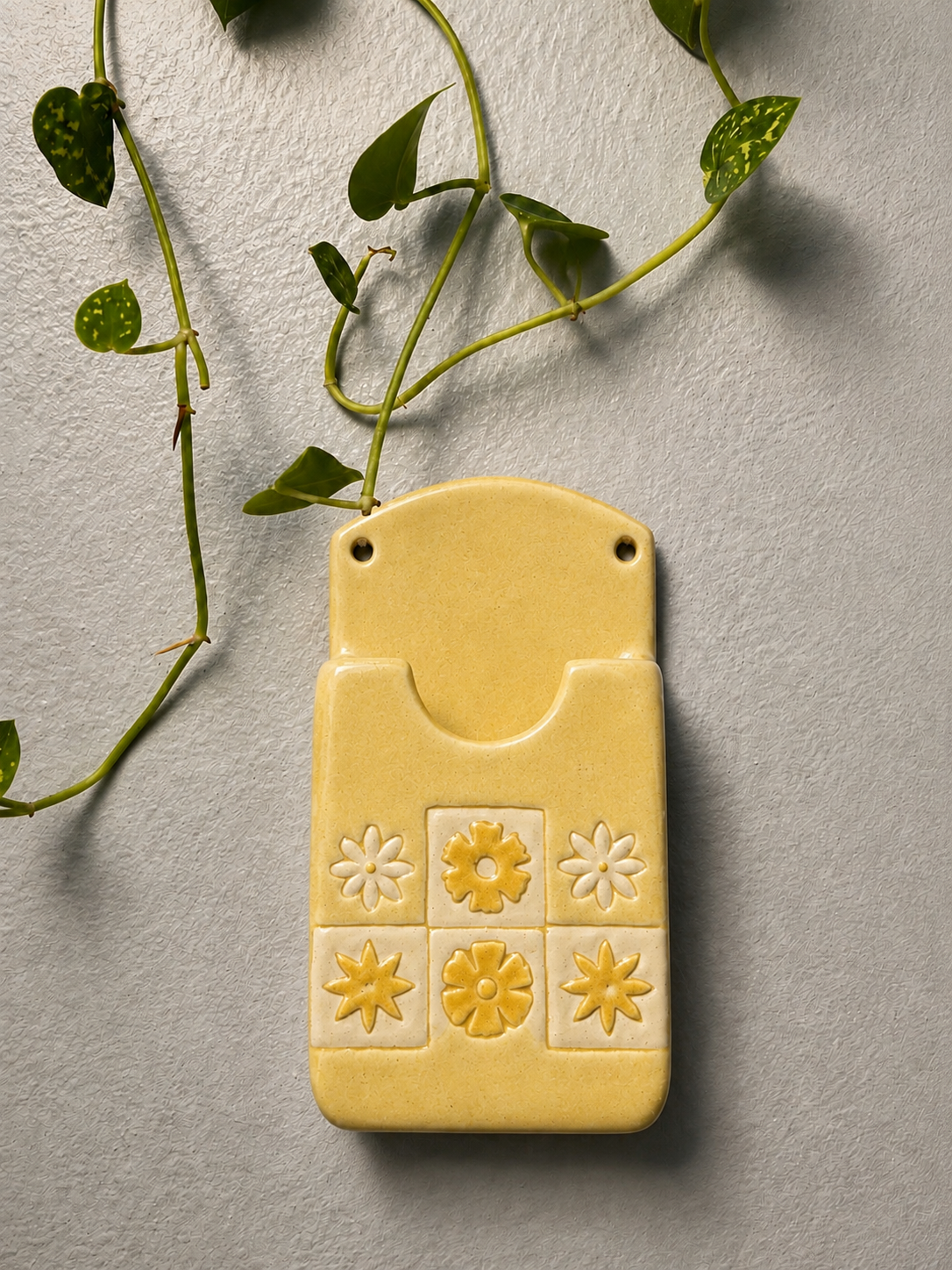 The Wall Pocket - Butter Cream